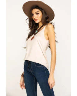 Shyanne Women's Faux Suede Cami -Ariat Western Outlet Store 2000280258 280 P3