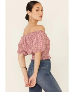 Beyond The Radar Women's Gingham Off-Shoulder Peasant Crop Top  -Ariat Western Outlet Store 2000343879 600 P4