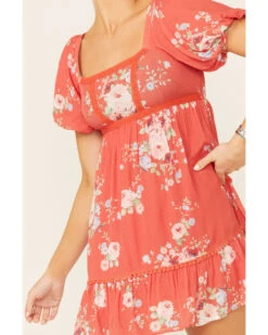 A Collective Story Women's Coral Floral Peasant Tiered Dress -Ariat Western Outlet Store 2000346388 850 P3