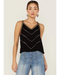 Shyanne Women's Southwestern Embroidered V-Neck Cami