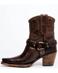 Cleo + Wolf Women's Willow Fashion Booties - Snip Toe -Ariat Western Outlet Store 2000361445 200 P3