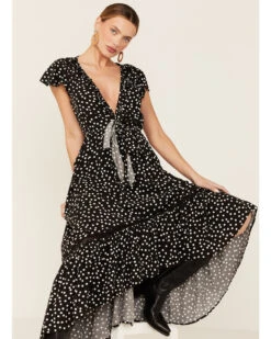 Beyond The Radar Women's Polka Dot Picnic Midi Dress  -Ariat Western Outlet Store 2000366188 001 P4