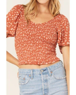 Beyond The Radar Women's Floral Print Smocked Top -Ariat Western Outlet Store 2000375602 220 P3
