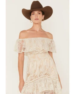 Shyanne Women's Off-Shoulder Tiered Lace Dress