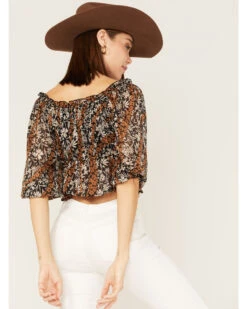 Wild Moss Women's Floral Print Tie-Front Peplum Crop Top -Ariat Western Outlet Store 2000381596 001 P4