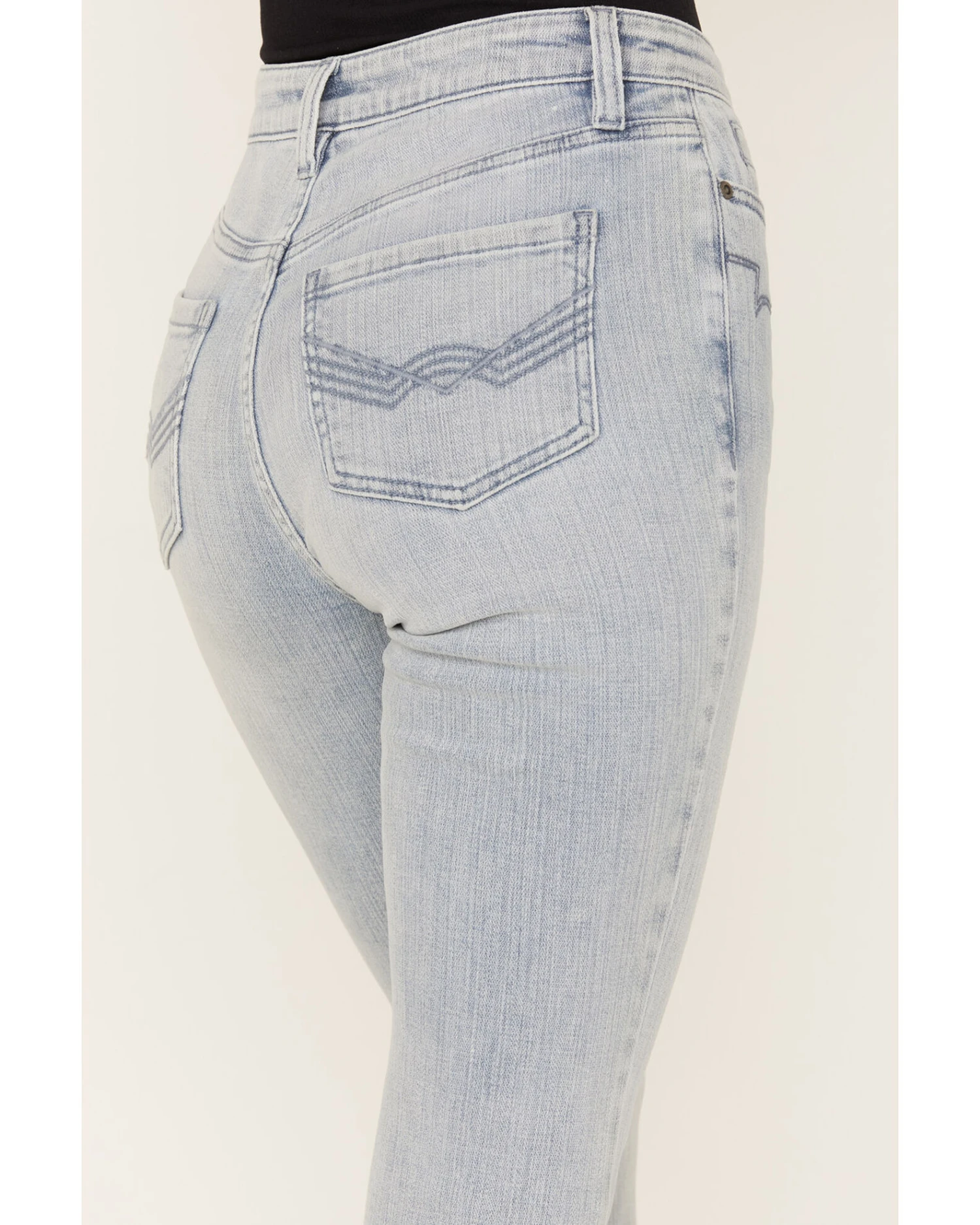 Idyllwind Women's Darbi High Risin Western Stitched Flare Jeans 4 Idyllwind Women's Darbi High Risin Western Stitched Flare Jeans - Image 4