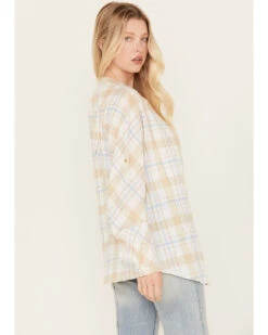 Cleo + Wolf Women's Oversized Plaid Print Button Up 7 Cleo + Wolf Women's Oversized Plaid Print Button Up -Ariat Western Outlet Store 2000386559 110 P4