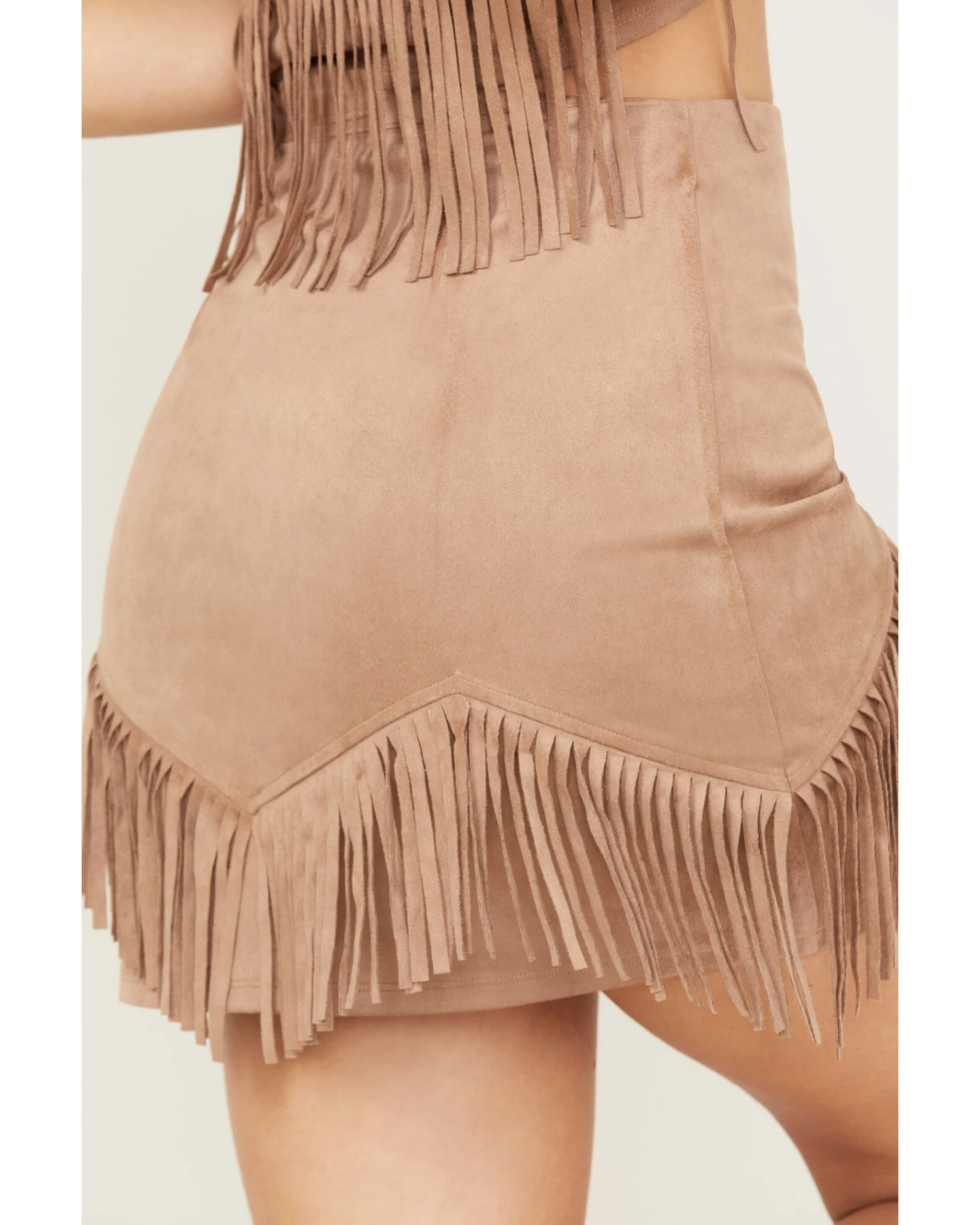 Idyllwind Women's Saddle Fringe Skirt 4 Idyllwind Women's Saddle Fringe Skirt - Image 4
